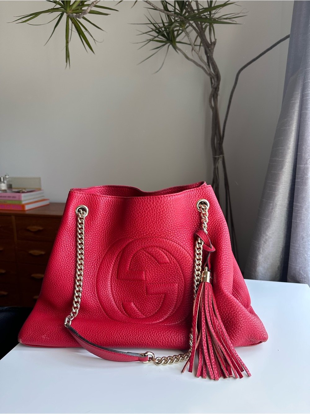 Gucci Red Soho Pebbled Leather Drawstring Shoulder Bag with Tassel